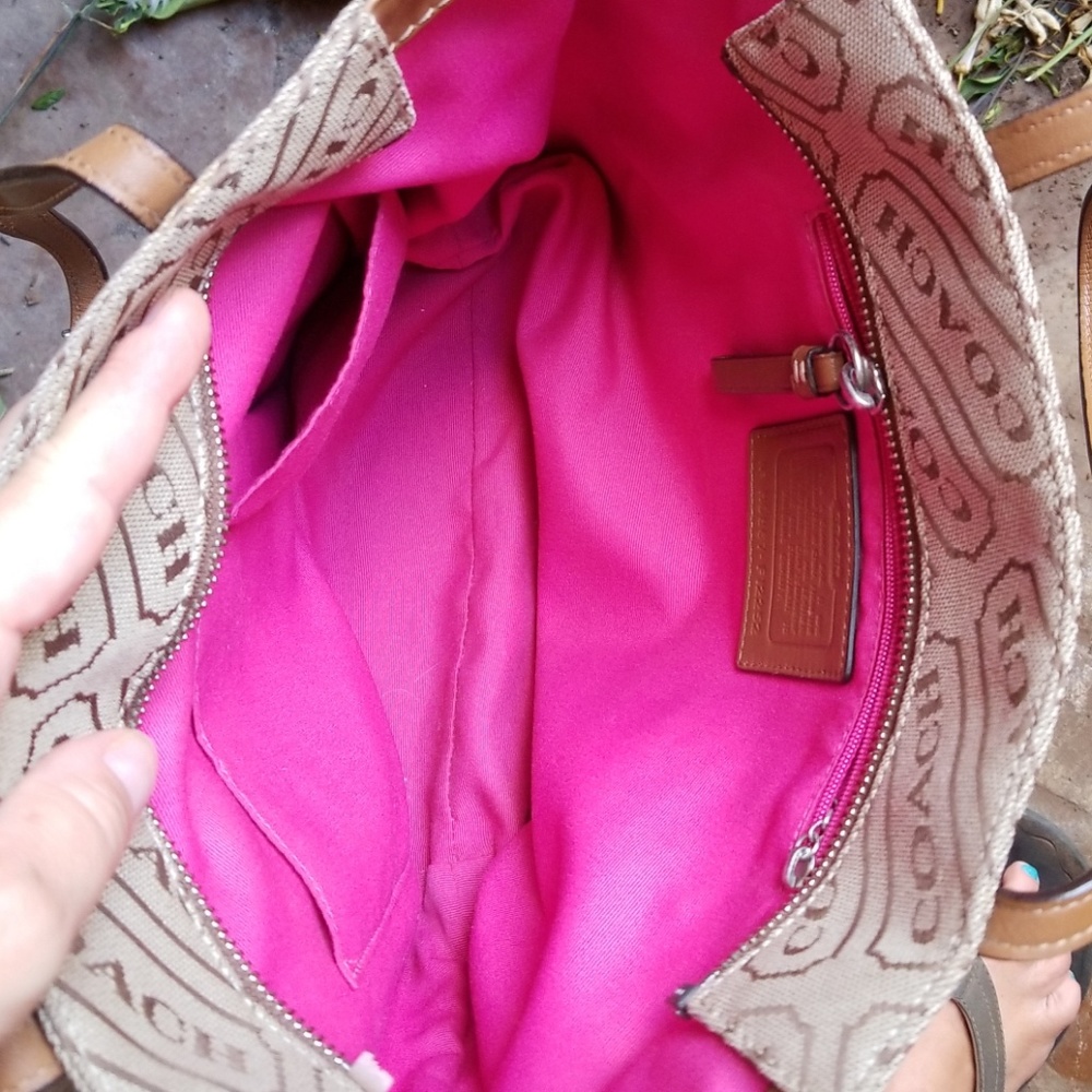 Coach purse - Picture 3 of 3